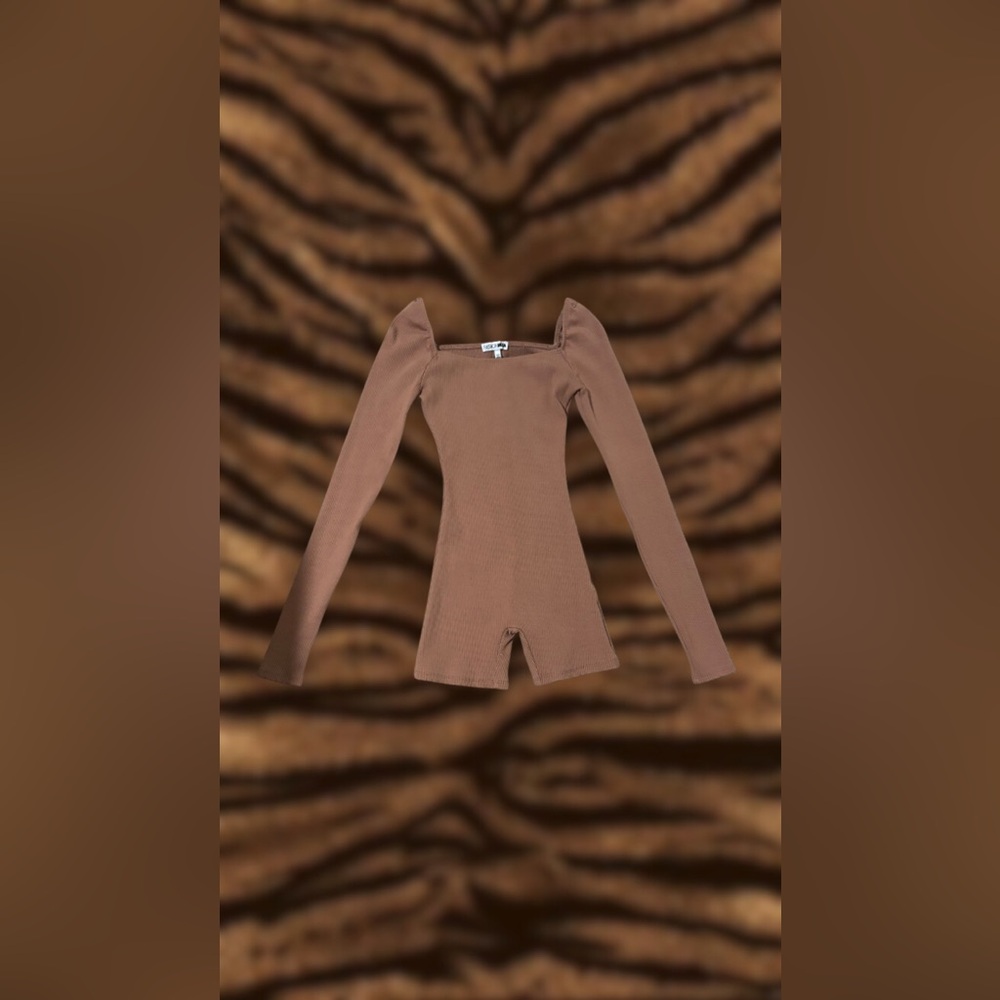 Brown Long-Sleeve Ribbed Romper | Square Neck Stretch Fit | Neutral Fall Outfit